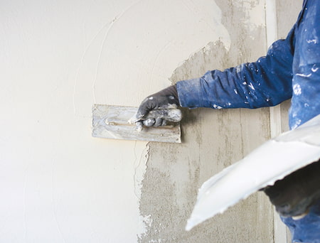 Top 3 Signs You Need Plaster Repairs